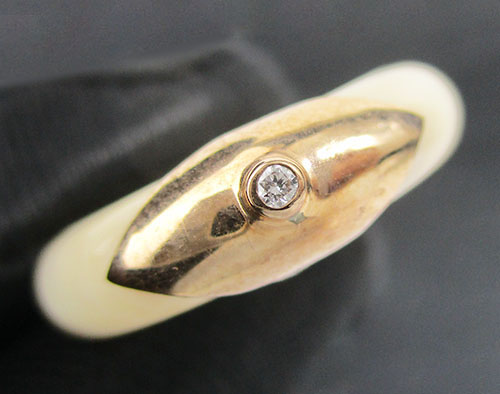 แหวน เพชรเดี่ยว 1 เม็ด 0.01 กะรัต ทอง9K สี Pink gold (ทอง37.5%) งานสวยมาก นน. 1.72 g