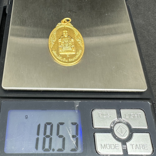 เจ้าแม่ทับทิม สะพานเหลือง ปี 2536 เนื้อทองคำ (ทอง99.71%) นน. 18.53 g 6