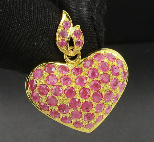 จี้ หัวใจ ฝังทับทิม เจียร ฉลุลาย ทอง90 งานสวยมาก นน. 5.12 g