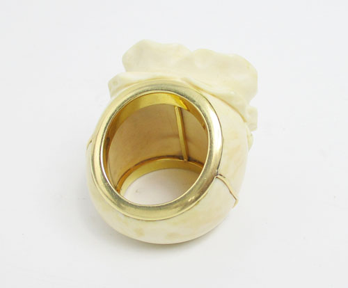 แหวน ดอกกุหลาบ แกะสลัก ทองK งานเก่า หลุดจำนำ งานสวยมาก นน. 19.61 g 2