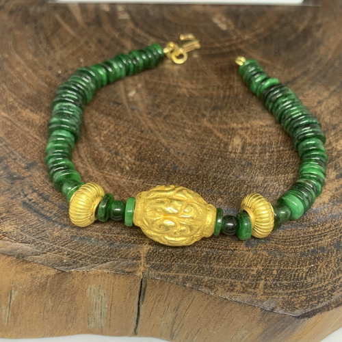 สร้อยข้อมือ หยก พม่า รอบเส้น คั่นเม็ดทอง งานครั่ง สายทอง18K ความยาว 19.50 ซม. พร้อม Cert. นน. 18.39 