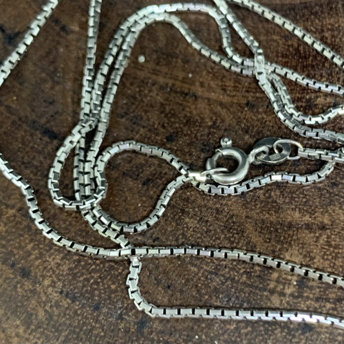 สร้อยคอ Italy375 ทอง9Kขาว ลายโซ่กลม ยาว 23 นิ้ว สวมหัวได้ นน. 4.79 g