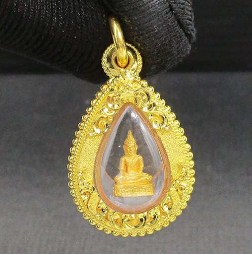 พระสุโขทัย เนื้อทองคำ เลี่ยมทอง ล้อมไข่ปลา นน. 6.82 g