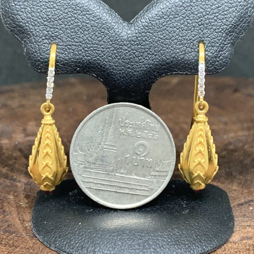 ต่างหู มะเฟือง ทับทิม ตุ้งติ้ง ฝังเพชร 8 เม็ด 0.04 กะรัต ทอง18K แบบเกี่ยว งานสวยมาก นน. 6.15 g 4