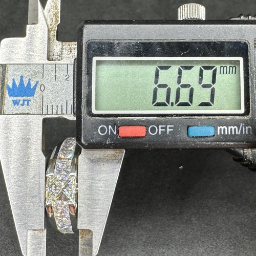 แหวน Princess 1.05 กะรัต เพชร 10 เม็ด 2.00 กะรัต ทอง18Kขาว พร้อม Cert.IGI นน. 6.50 g 7