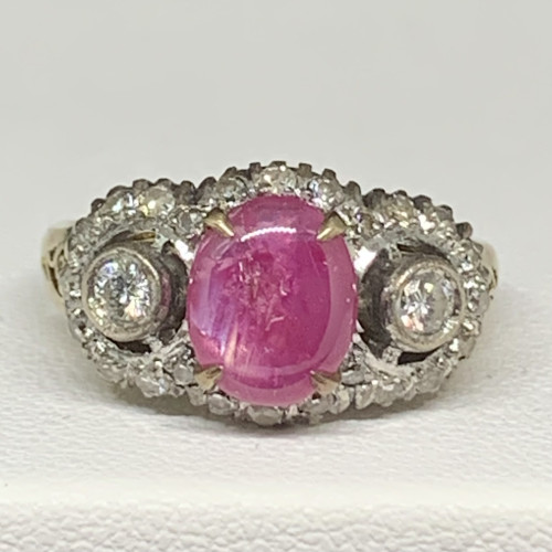 แหวน ทับทิม หลังเบี้ย ฝังเพชร 2/0.24 ct ล้อมเพชรกุหลาบ 24/0.12 ct ทองK 2 สี (ทอง39.09%) ขนาด 53 นน. 