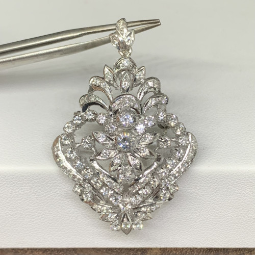 จี้ + เข็มกลัด เพชรโบราณ 3 เม็ด 0.25 กะรัต เพชร 80 เม็ด 1.13 กะรัต งานทองขาวโบราณ(ปาหะ) นน. 9.79 g