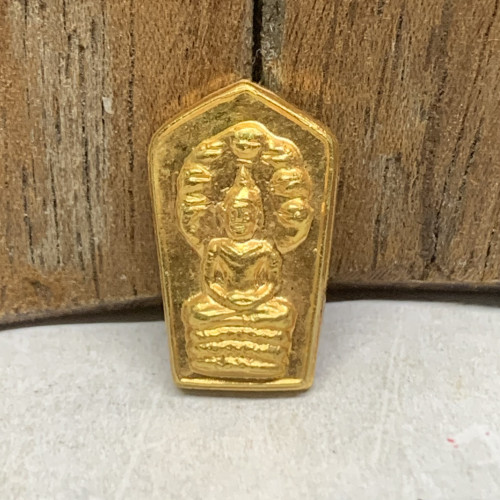 ปรกมะขาม เนื้อทองคำ หลังยันต์ นน. 3.28 g