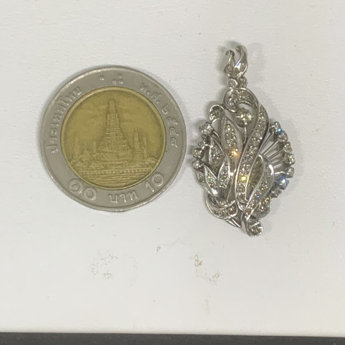 จี้ เพชรโบราณ เพชร 1/0.10 ct ฝังเพชรกุหลาบ 56/0.56 ct งานทองขาวโบราณ(ปาหะ) นน. 3.49 g 2