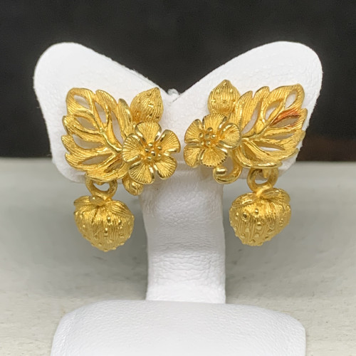 ต่างหู Prima Gold ทอง24K ลายใบไม้ ตุ้งติ้ง สตรอว์เบอร์รี่ แป้นทอง14K นน. 7.21 g