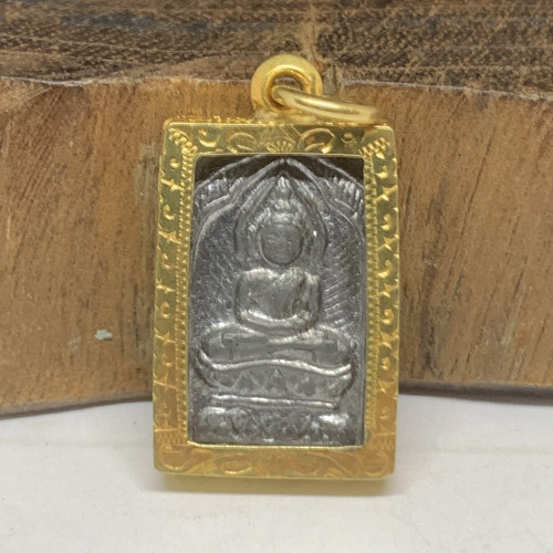 พระมเหศวร เนื้อสำริด เลี่ยมทอง60-70% หลุดจำนำ น่าสะสม นน. 9.00 g