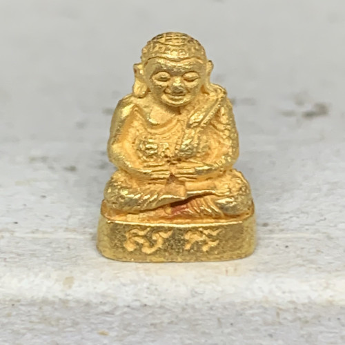 พระสังกัจจายน์ สก. ครบ 5 รอบ มหาราชินี เนื้อทองคำ นน. 3.55 g