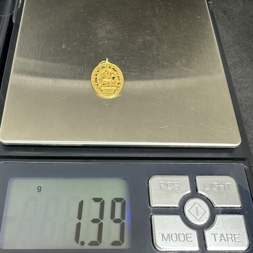 จี้ รัชกาลที่ 5 รัชมังคลาภิเษก ร.ศ. 127 แกะลายไทย ทอง90 นน. 1.39 g 6