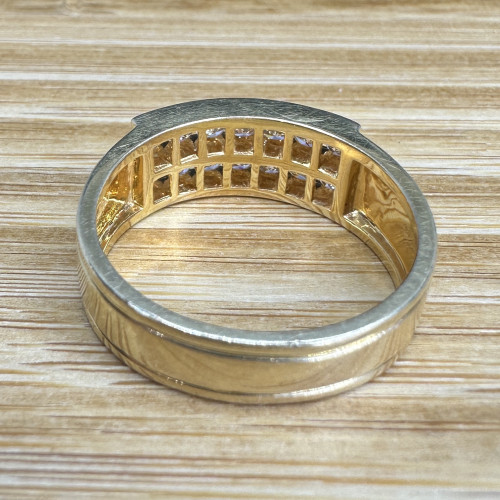 แหวน เพชรแถว 2 แถว Jubilee เพชร 14/0.54 ct ทอง18K ขนาด 54 พร้อมกล่อง + การ์ด นน. 5.51 g 2