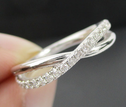 แหวน เพชรแถว Jubilee Diamond 25 เม็ด 0.23 กะรัต ทอง18K งานสวยมาก นน. 4.03 g