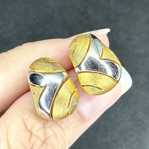 ต่างหู Prima Gold ทอง24K + ทอง14K ลายโค้ง แป้นทอง14K นน. 7.73 g