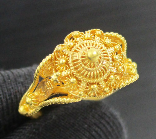 แหวน ทอง100 กระดุมดอกบัว สัตตบงกช งานเก่า ทองโบราณ สวยมาก นน. 3.74 g