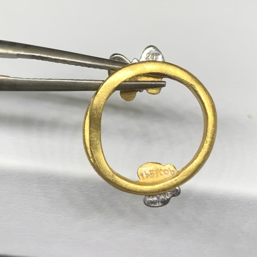 จี้ Prima Gold ทอง24K + ทอง14Kขาว ลายห่วงกลม ผีเสื้อ นน. 3.34 g 1