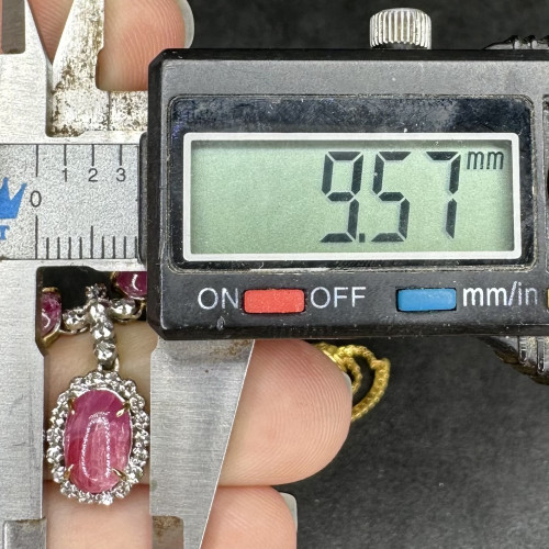 สร้อยคอ ทับทิม หลังเบี้ย ฝังเพชรกุหลาบ 32 เม็ด 0.16 กะรัต ทองK 2 สี สายทอง96.5 งานสวยมาก นน. 13.10 g 5