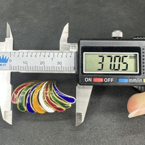 แหวน ทองลงยา ลายคลื่น ทอง75-90% ขนาด 57 งานสวย น่าสะสม นน. 7.30 g 8