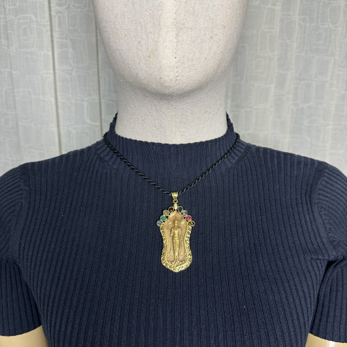 พระปางห้ามญาติ พระประจำวันจันทร์ เนื้อทองคำ ฝังพลอยนพเก้า เพชร 1/0.05 ct ทอง90 นน. 10.26 g 5