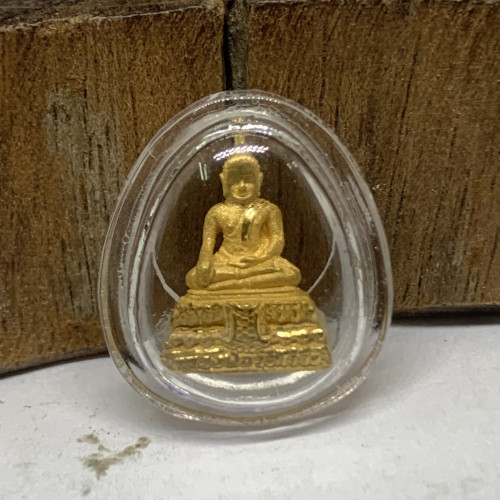 หลวงพ่อวัดไร่ขิง เนื้อทองคำ ลอยองค์ ทอง99.99 (นน. 3.14 g) เลี่ยมพลาสติก นน. 4.07 g