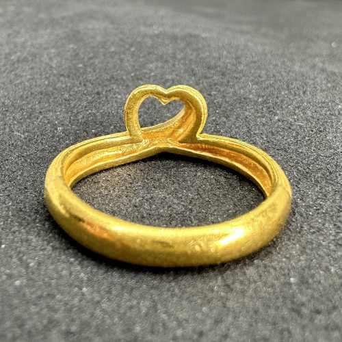 แหวน Prima Gold ทอง24K ลายหัวใจ สลักคำว่า LOVE ขนาด 47.5 นน. 3.94 g 3