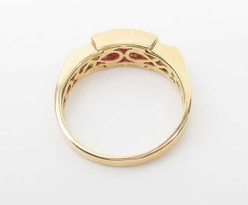 แหวน ทับทิม พม่า Princess 0.54 ct ฝังเพชร 20/0.12 ct ทอง18K สี Pink gold ขนาด 53 นน. 3.08 g 2