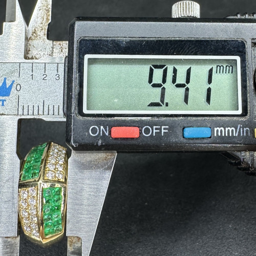 แหวน มรกต แซมเบีย Princess 1.15 ct ฝังเพชร 22/ 0.35 ct ทอง18K พร้อม Cert. ขนาด 52 นน. 7.00 g 9
