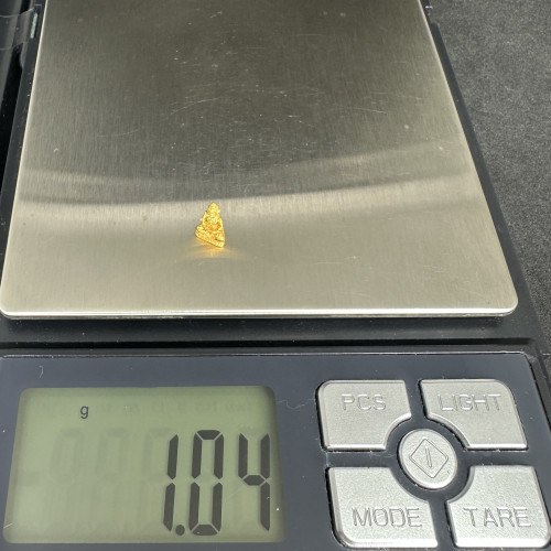 พระแก้วมรกต ทรงเครื่องฤดูร้อน เนื้อทองคำ ทอง90 นน. 1.04 g 5