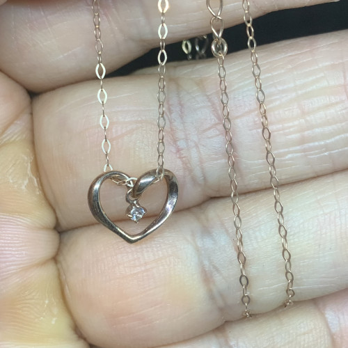 สร้อยคอ อิตาลี750 ทอง18K + จี้ หัวใจ ฝังพลอยขาว ทอง18K ความยาว 17 นิ้ว นน. 1.83 g