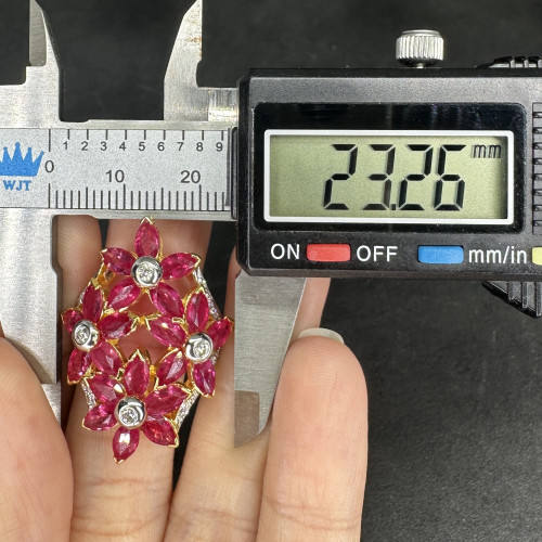 แหวน ทับทิม พม่า ดอกไม้ ฝังเพชร 26 เม็ด 0.40 กะรัต ทอง90 ขนาด 55 นน. 9.91 g 6