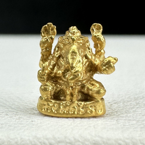 พระพิฆเนศวร เนื้อทองคำ ลอยองค์ นน. 1.48 g