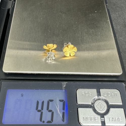 ต่างหู Prima Gold ทอง24K ลายดอกไม้ แป้นทอง14K นน. 4.57 g 8