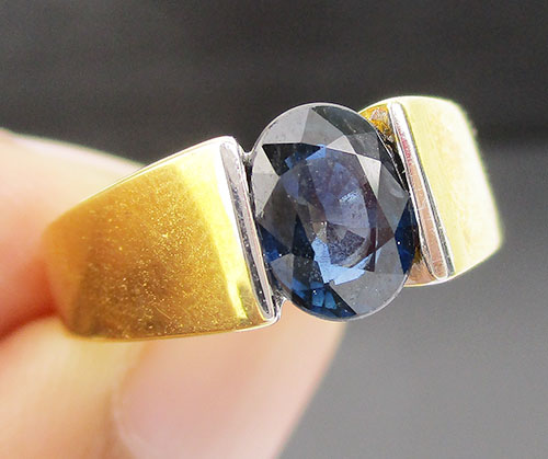 แหวน ไพลิน กาญจนบุรี ทอง18K ไพลินสีสวยมาก นน. 7.07 g