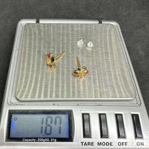 ต่างหู พลอยหลายสี กระจุกพิกุล ทอง90 แป้นพลาสติก งานสวย น่าสะสม นน. 1.82 g 8