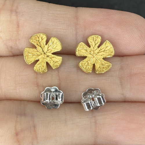 ต่างหู Prima Gold ทอง24K ลายดอกไม้ แป้นทอง14K นน. 4.57 g 4
