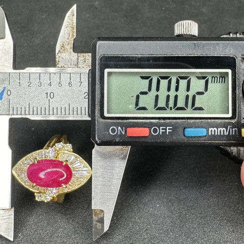 แหวน ทับทิม พม่า หลังเบี้ย ล้อมเพชร 28 เม็ด 0.80 กะรัต ทอง18K พร้อม Cert. งานสวยมาก นน. 7.97 g 9
