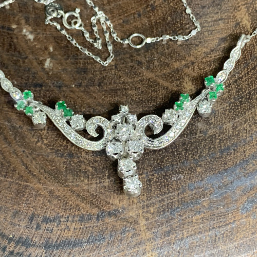 สร้อยคอ มรกต ฝังเพชร 40/1.20 ct งานทองขาวโบราณ(ปาะหะ) สายทอง18K ความยาว 18.00 - 20.50 นิ้ว นน. 8.66