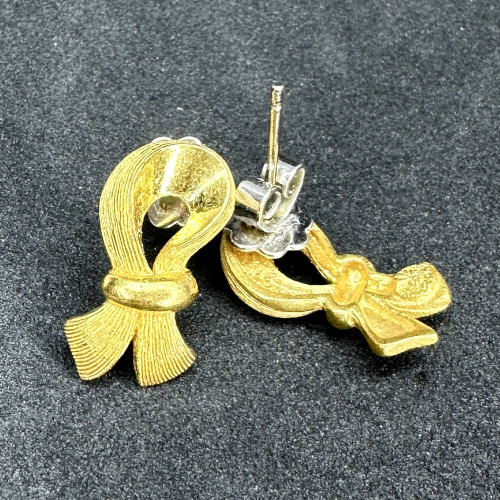 ต่างหู Prima Gold ทอง24K ลายริบบิ้น แป้นทอง14K นน. 6.21 g 1