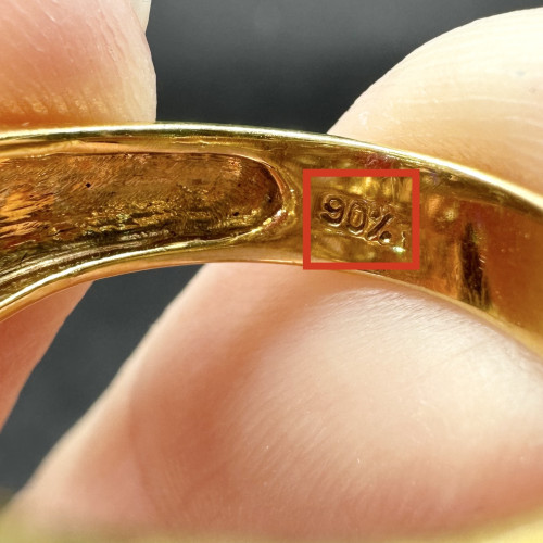 แหวน ทับทิม โมซัมบิค เผาเก่า สีแดงอมชมพู 2.76 กะรัต ล้อมเพชร 46 เม็ด 2.51 กะรัต ทอง90 เพชรสวย วิ้ง ว 5