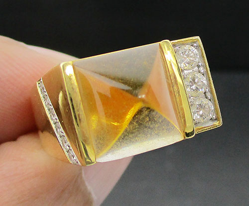 แหวน ซิทริน ฝังเพชร 9 เม็ด 0.27 กะรัต ทอง18K งานสวยมาก นน. 9.74 g