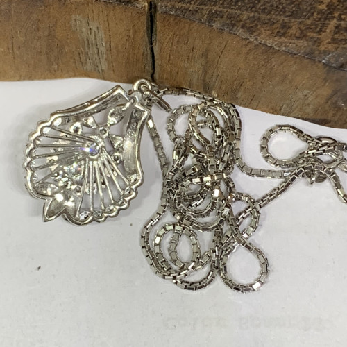 สร้อยคอ อิตาลี375 ทอง9K + จี้ เพชร 2/0.16 ct ฝังเพชร 38/0.30 ct งานปาหะ นน. 8.49 g 1