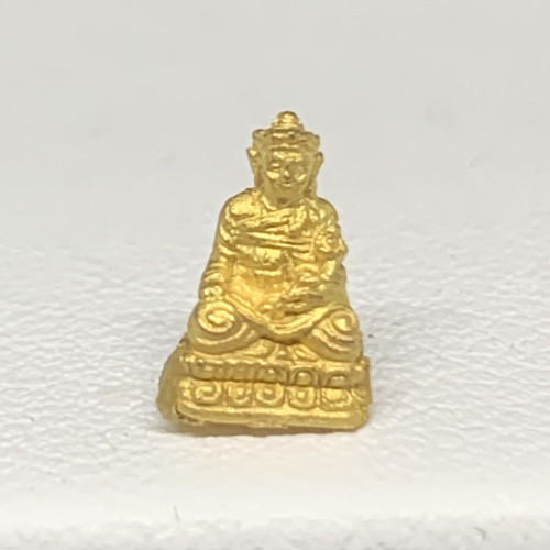 ไต้ฮงกง รุ่นฉลองมูลนิธิปอเต็กตึ้ง 90 ปี ปี 2543 เนื้อทองคำ ลอยองค์ งานสวย น่าสะสม นน. 0.70 g