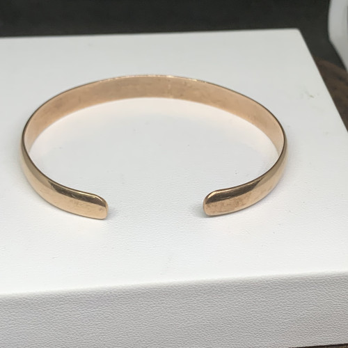 กำไล นาก40 ตัว C ลายเกลี้ยง ความกว้าง 5.60 ซม. นน. 18.16 g 1