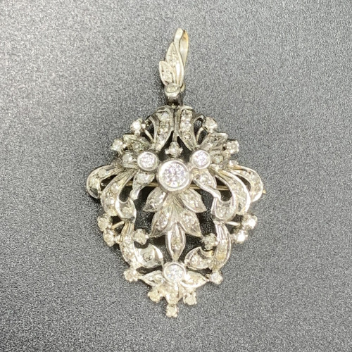 จี้ + เข็มกลัด เพชรโบราณ เพชร 4/0.33 ct ฝังเพชรกุหลาบ 55/0.56 ct ทองK 2 สี (ทอง32.58%) นน. 7.81 g