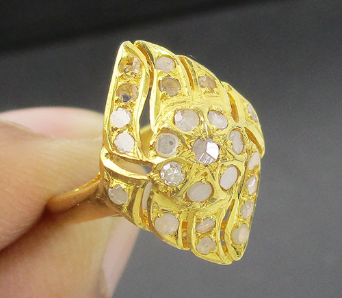 แหวน เพชรซีก กระจุก ทรงมาคีย์ ทอง90 งานเก่า หลุดจำนำ สวยมาก นน. 4.30 g