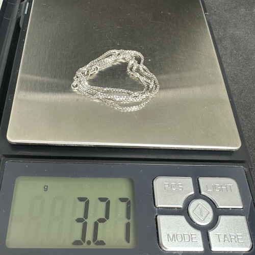 สร้อยคอ อิตาลี750 ทอง18Kขาว ลายโซ่เหลี่ยม รอบเส้น ความยาว 16 นิ้ว นน. 3.27 g 8