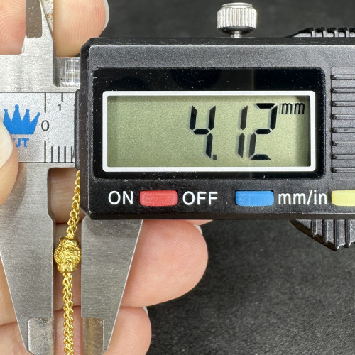 สร้อยคอ ทอง96.5 ลายสี่เสา รอบเส้น คั่นเม็ดกลม ครึ่งหน้า ความยาว 18 นิ้ว นน. 7.61 g 8