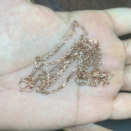 สร้อยคอ นาก40 ลายคดกริช รอบเส้น ความยาว 28 นิ้ว สวมหัวได้ นน. 13.17 g 2